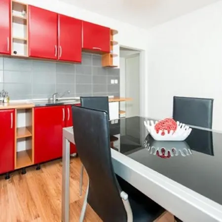 Nice View Apartment- Two-bedroom *